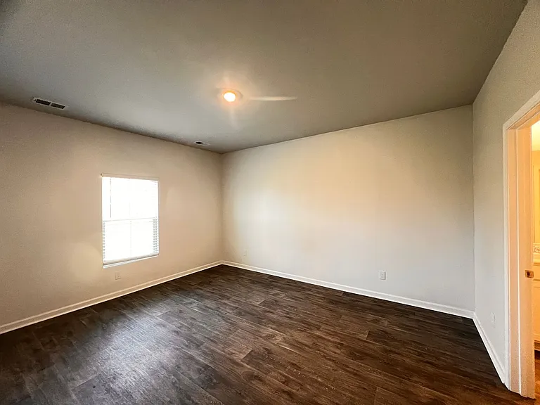 104 Dogwood Ln — Photo 19