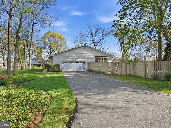 4th image of 28540 Holden Rd