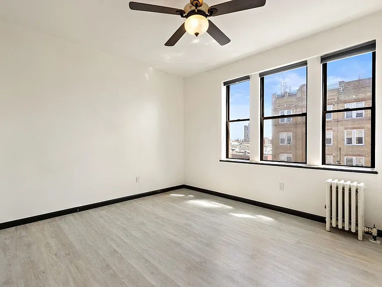 6601 Broadway #D7 — Photo 16