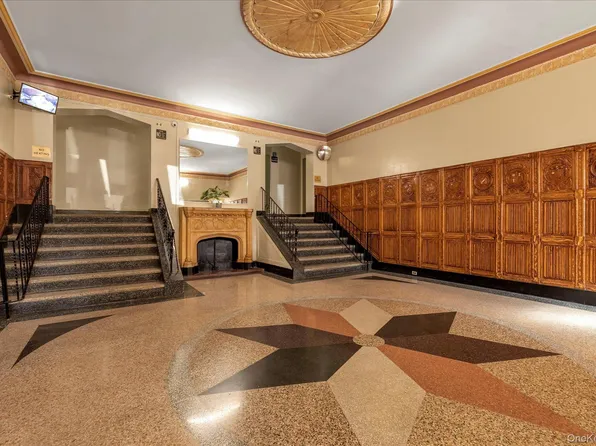 92-11 35th Avenue #5E, Jackson Heights, NY 11372