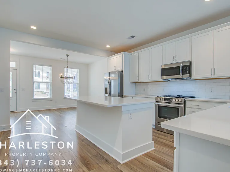 234 Symphony Ave — Photo 5