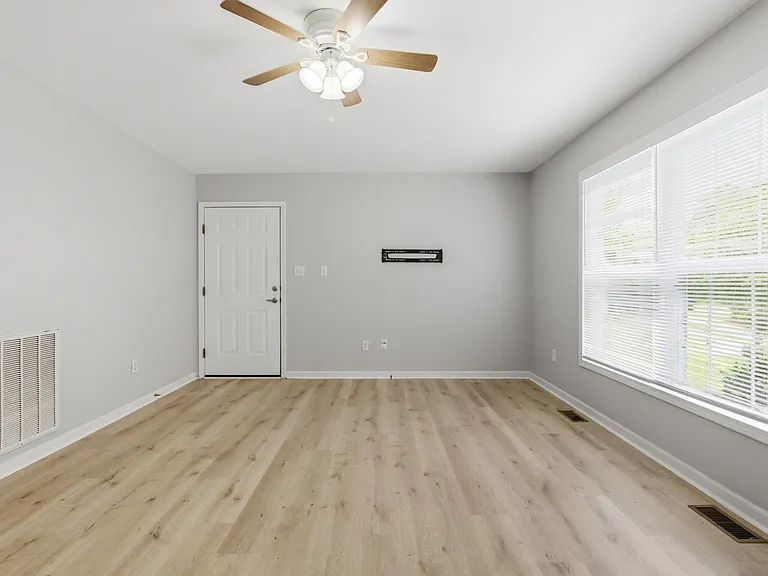 2642 Hibbitts Rd — Photo 9