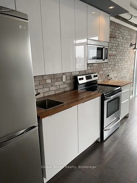 2 bed, $2,800 — Photo 3