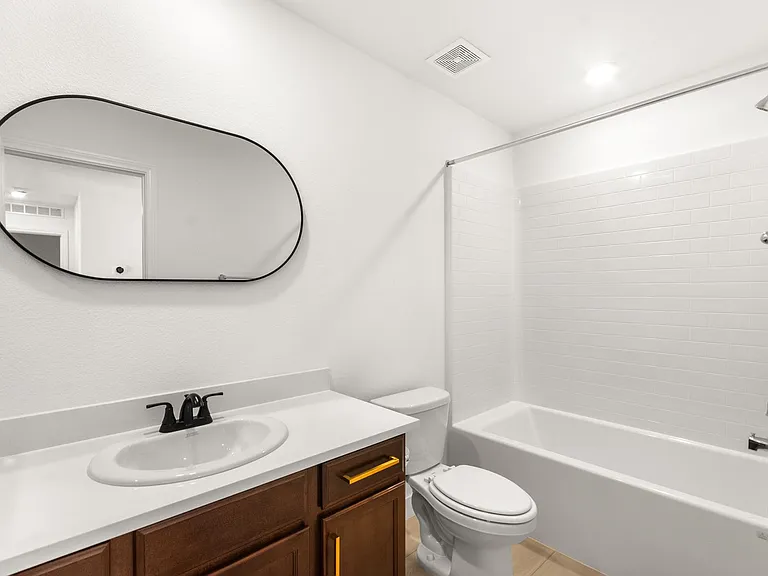 5606 Spring Trellis St — Photo 37