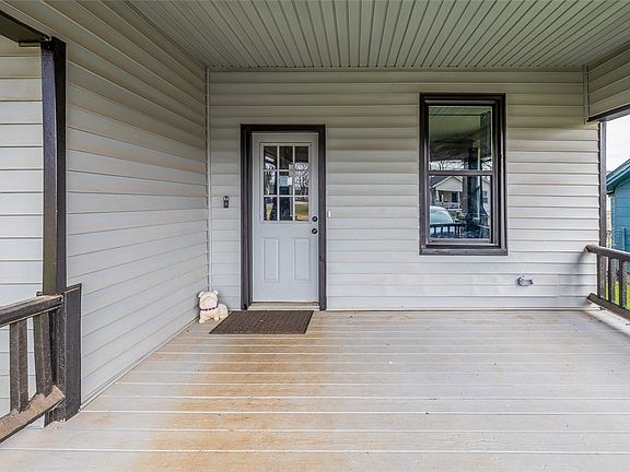 2nd image of 20 8th St