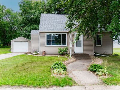 1339 Division St W, Faribault, MN, 55021