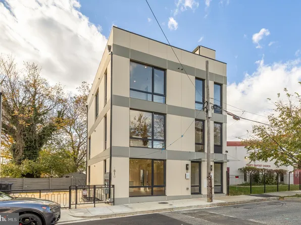 1810 Central Pl NE #1, Washington, DC 20002
