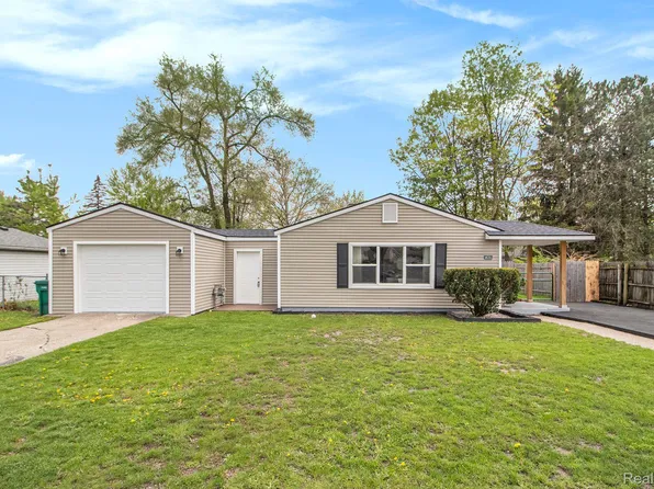 1635 S Harris Rd, Ypsilanti, MI 48198
