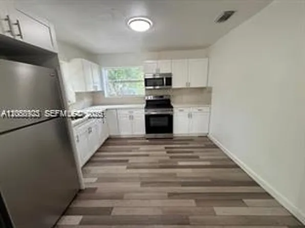 2813 Dewey St #1, Hollywood, FL 33020