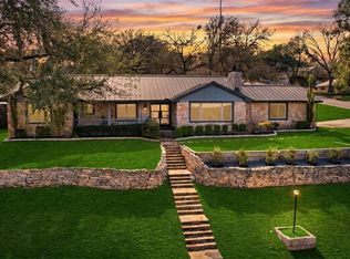 417 Oak Ridge Dr, San Marcos, TX 78666