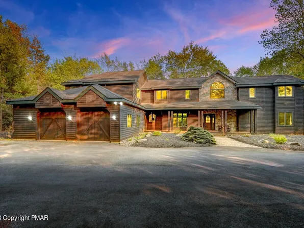2284 Hillcrest Dr, Pocono Pines, PA 18350