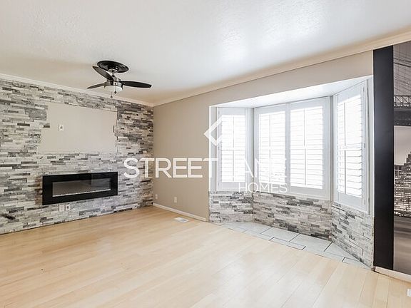4th image of 3059 S Putnam Ct