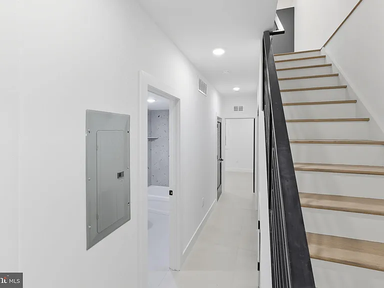 2713 W Montgomery Ave #A — Photo 13