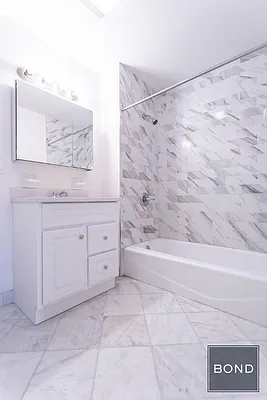 Rented by Bond New York | media 9