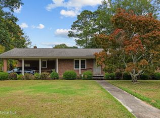 3209 North Waverly Street, Farmville, NC 27828