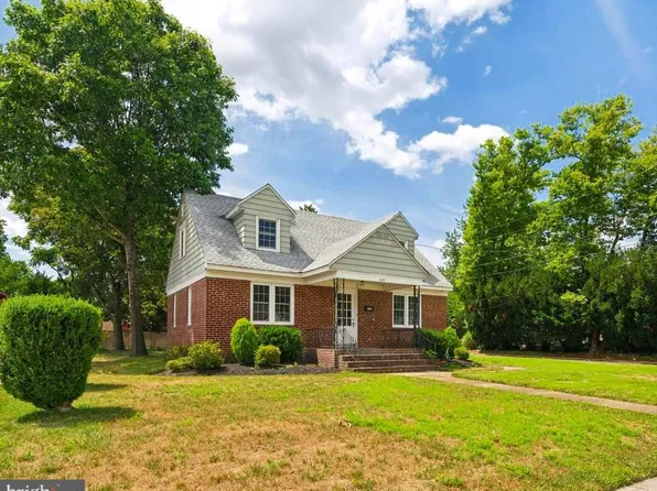 309 Chestnut St, Hammonton, NJ 08037