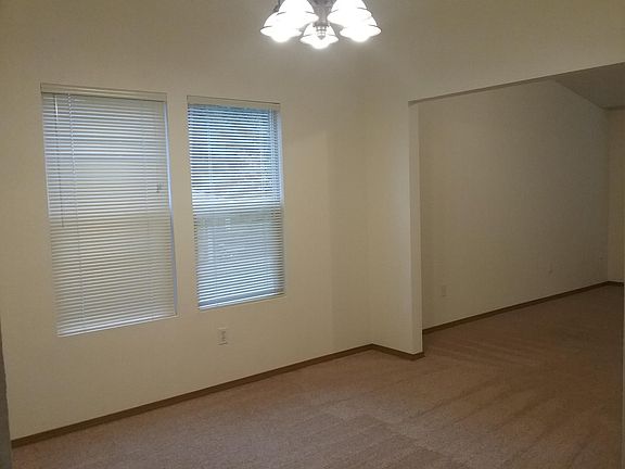 5th image of 6832 26th Ct SE