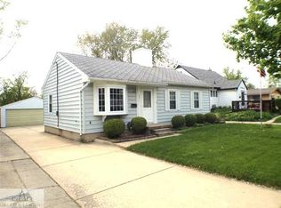 5012 Tenny St, Lansing, MI 48910