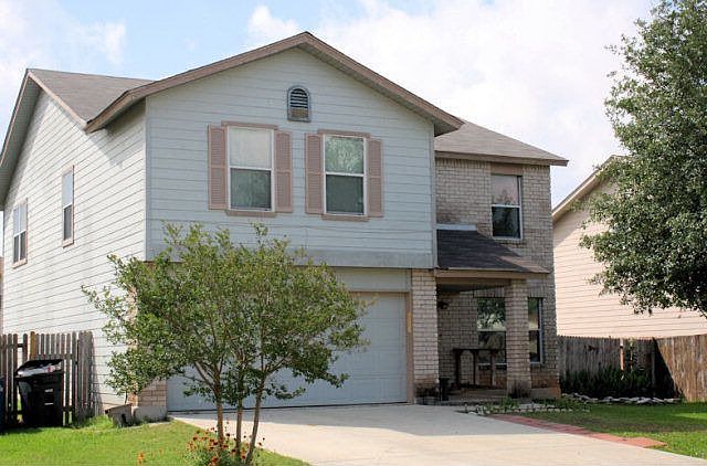 1st image of 370 Copper Bluff Dr