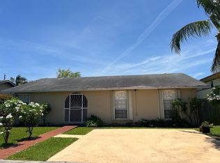 809 SW 10th St #0, Hallandale, FL 33009