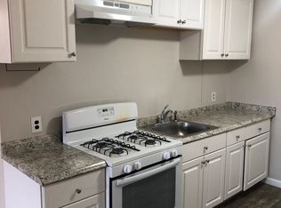 4 Pailet Dr APT 1, North Chelmsford, MA 01863