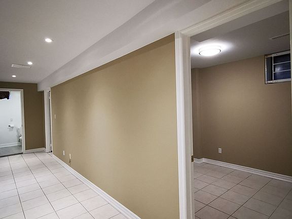 2nd image of 141 Essex St