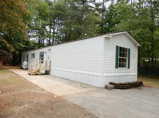 6 Donna Ln, Hollis Center, ME 04042