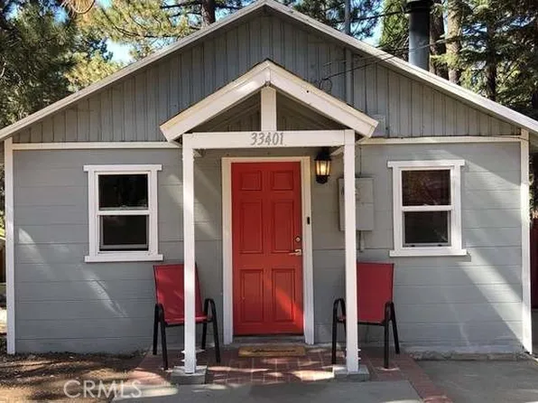33401 Bluebird Dr, Green Valley Lake, CA 92341