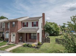 501 Sparrow Ct, Newark, DE 19702