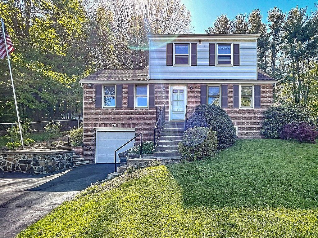 23 Homestead Ave, Holyoke, MA 01040 Zillow