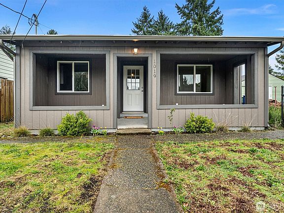 3rd image of 1019 S Rochester Street