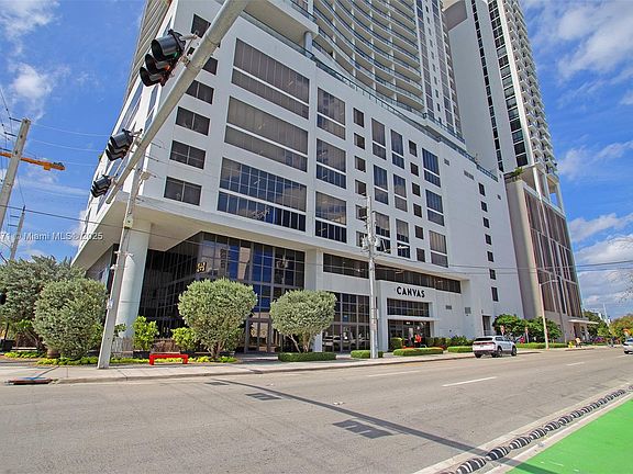 2nd image of 1600 NE 1st Ave APT 1118