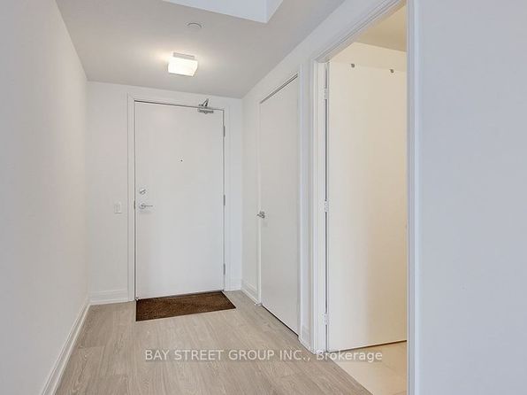 181 Dundas St E, Toronto, ON