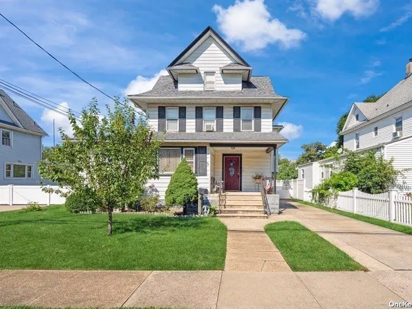 245 Denton Avenue, Lynbrook, NY 11563