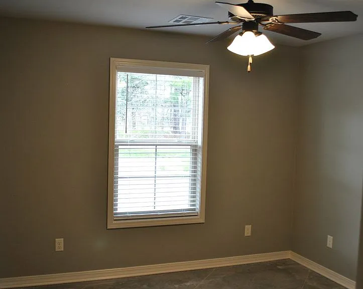 1249 Highway 820 — Photo 3