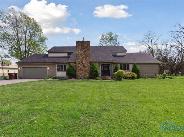 508 E Holmes St, Deshler, OH 43516