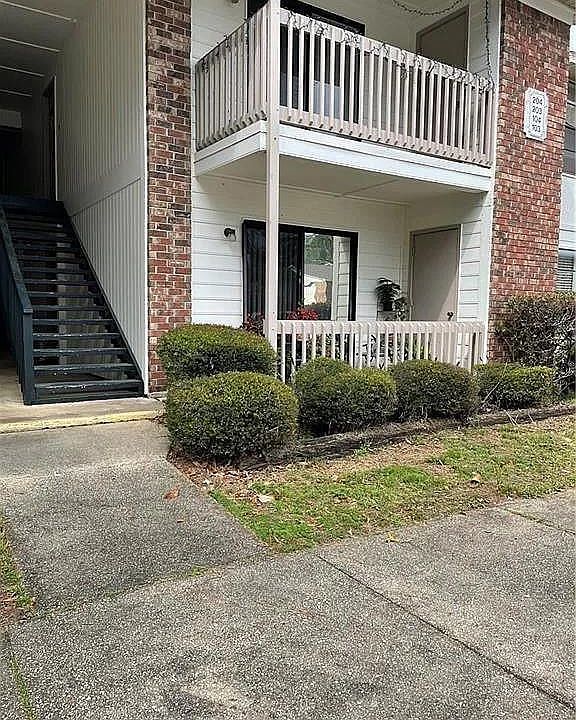 1st image of 1250 Henckley Ave APT 104
