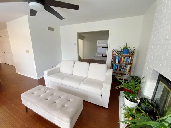 2613 Willoughby Rd, Champaign, IL 61822