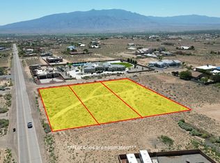 1737-1745 Gros Ventre Dr NE, Rio Rancho, NM 87144