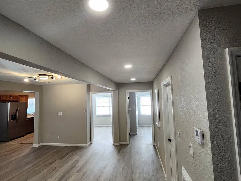 509 Famcee Ave — Photo 12
