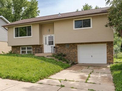 2530 9th Ave NW, Rochester, MN, 55901