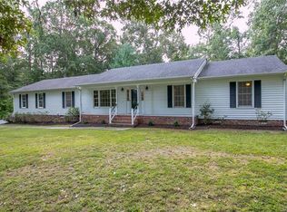 1959 Meadow Rd, Sandston, VA 23150