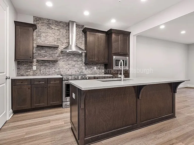 3101 Tulane Way — Photo 4
