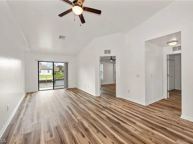 3520 SW 17th Ave — Photo 11