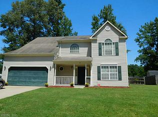 3 Thoroughbred Dr, Hampton, VA 23666