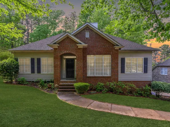 2246 Clairmont Dr, Leeds, AL 35094