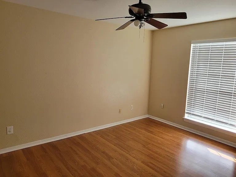 6606 De Moss Dr #604 — Photo 23
