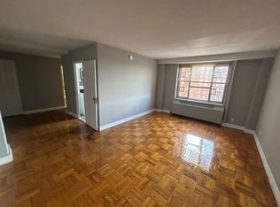 67-20 185th St #8D, Fresh Meadows, NY 11365