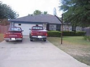 343 Bayless Ln, Duncanville, TX 75116