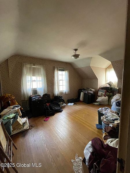 3rd image of 1807 Randolph Road